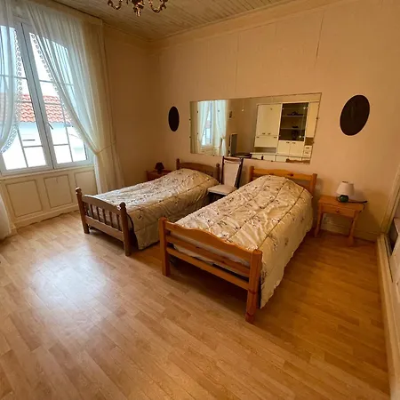Maison A La Tranche-sur-mer, Proche Et Centre - Fr-1-22-395 لا ترانش سور مير
